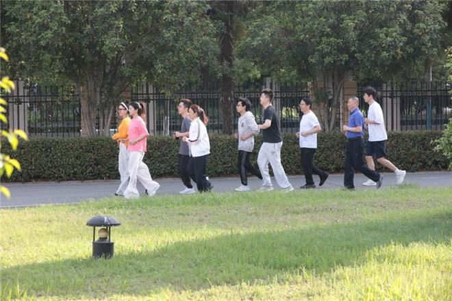 “四位一体”激活“体重管理年”加速度(图1)