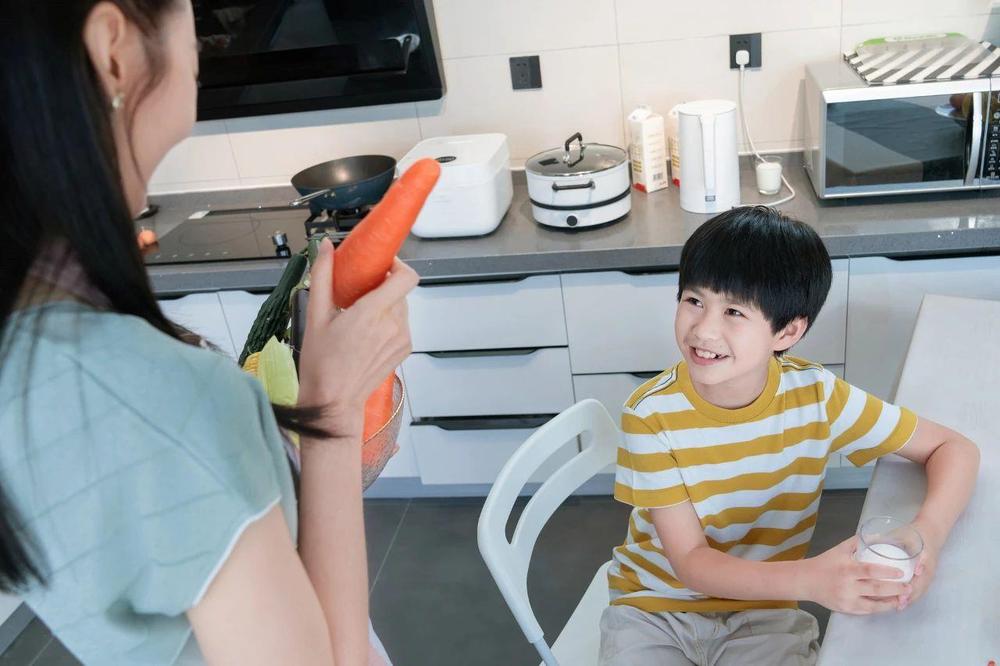 九游app：暑期来临 这份儿童青少年健康提示请收好→(图2)