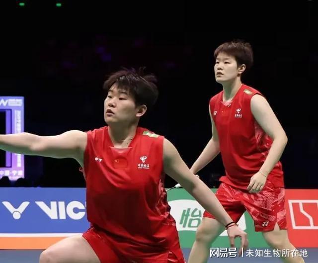 21-5横扫韩国！石宇奇爆发助国羽卫冕苏迪曼杯第14冠(图2)