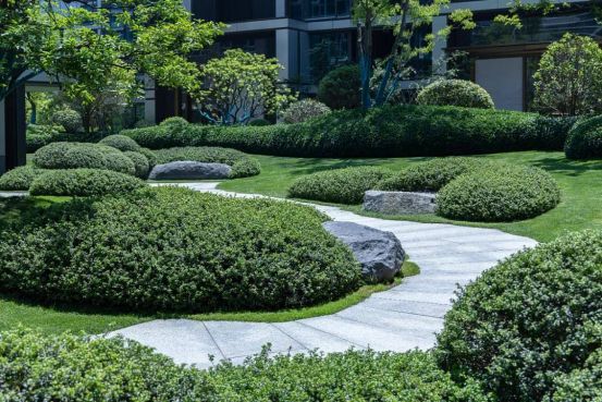 映翠府官网发布：生活不是对自然的遥望而是与绿意的共生推窗见翠(图12)