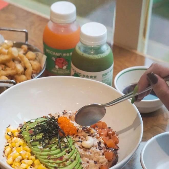 这家人均50元的“日料店”在餐饮市场杀疯了(图5)