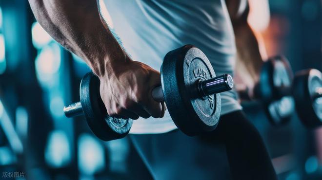 九游官网入口：6个无效健身行为只是在浪费你的时间和精力(图6)