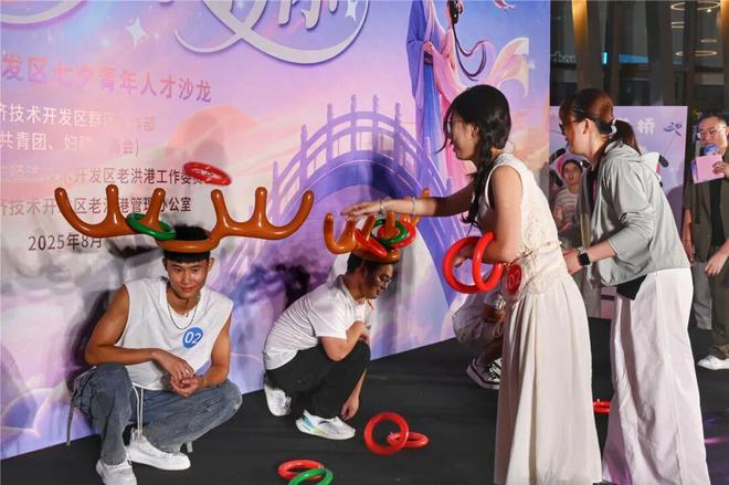 九游官网入口：今夜南通这里超甜超燃……(图5)