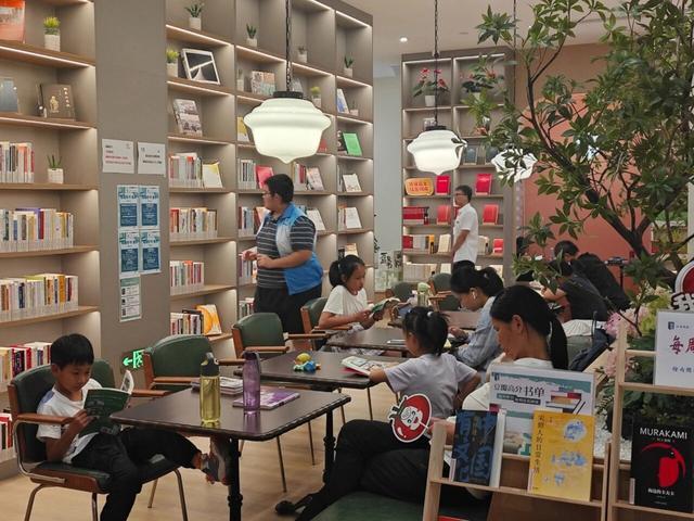 生活入“圈”幸福出“圈”这个中心城区持续发力一刻钟便民服务圈建设(图2)