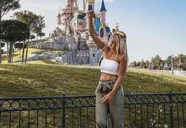 你是性感模特吗？抱歉我是警察！(图4)