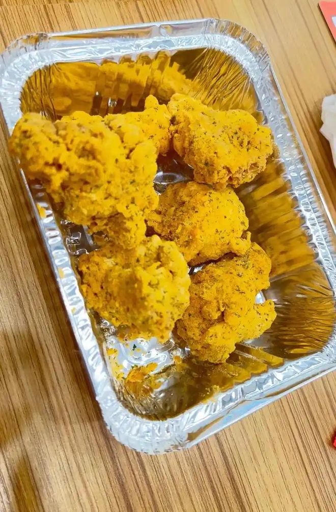 九游app：中国十大炸鸡品牌哪家好吃人气高？(图7)