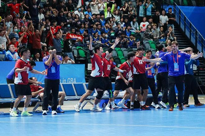 香江燃情之夜竟在手球场香港有这么一支“业余之师”(图4)