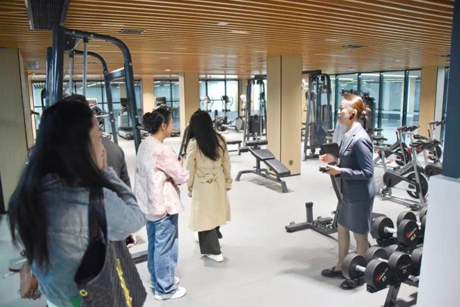 仅39席菏泽城区再迎传世级叠拼豪宅！全维顶奢配套火热预约(图6)