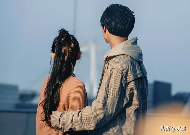 九游官网入口：“集体逃离”婚姻这些年轻人究竟刺痛了谁？(图5)