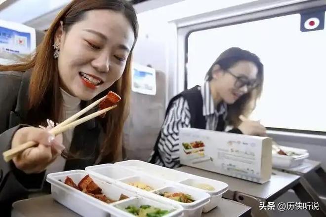 九游体育：外卖时代或将终结？预制菜正在加速突围未来将成为餐饮新趋势！(图12)