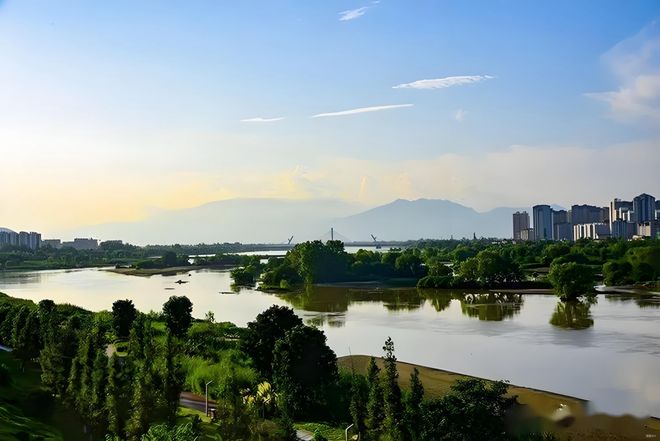 九游官网入口：房价回到10年前汉中英郦庄园现房清盘！(图2)