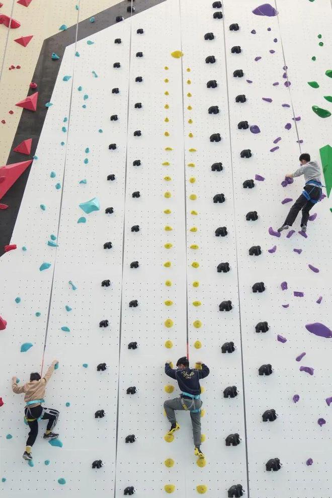 塔子湖体育消费中心正式启用 打造武汉体育消费新地标(图3)