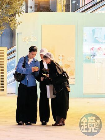 魏如萱小21岁男友回来了！奔信义区0伪装约会「当众亲昵举动全被拍」(图3)