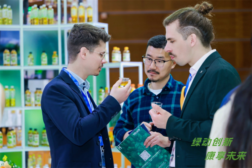 九游app：绿动创新康享未来丨康师傅携绿色创新成果亮相2026中国国际饮料工业科技展(图3)