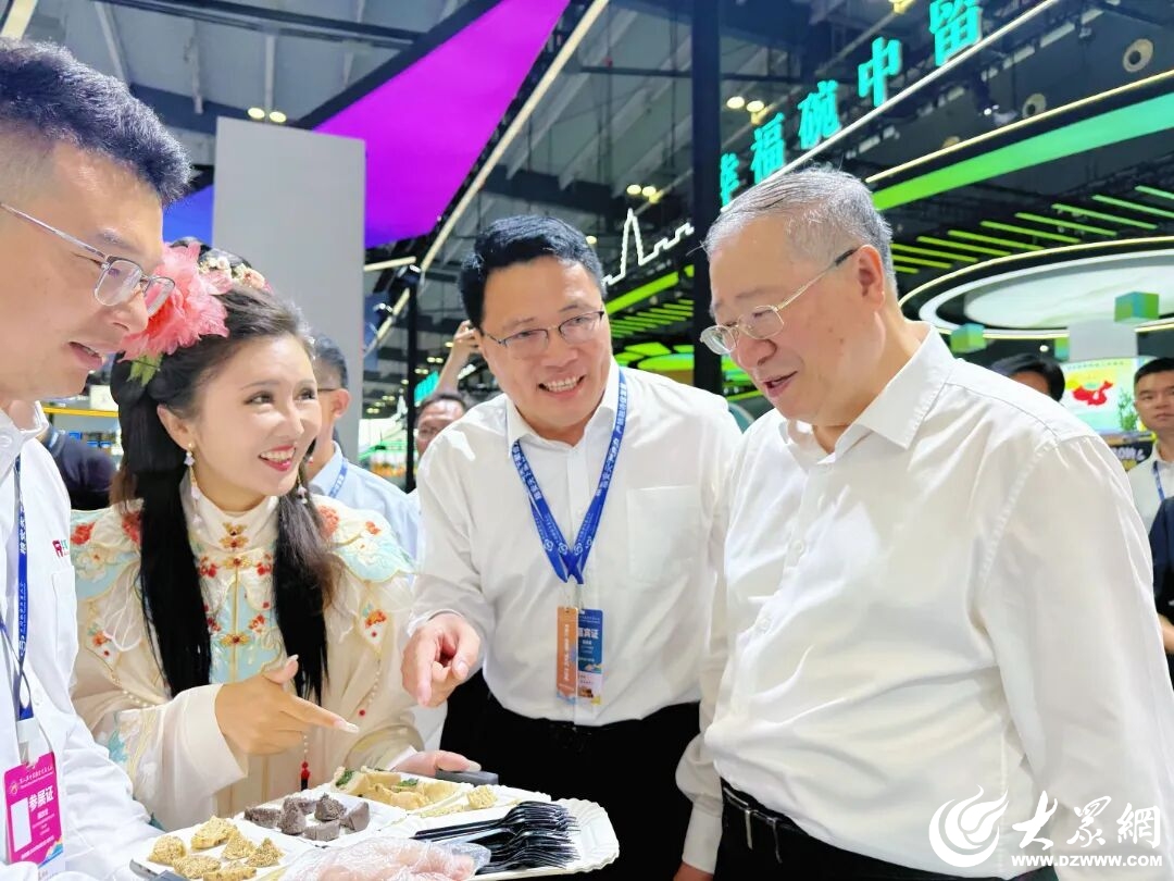 华瑞集团亮相第八届粮交会签约国家级平台战略合作正式进军全谷物新“食”代_菏泽新闻_大众网(图6)